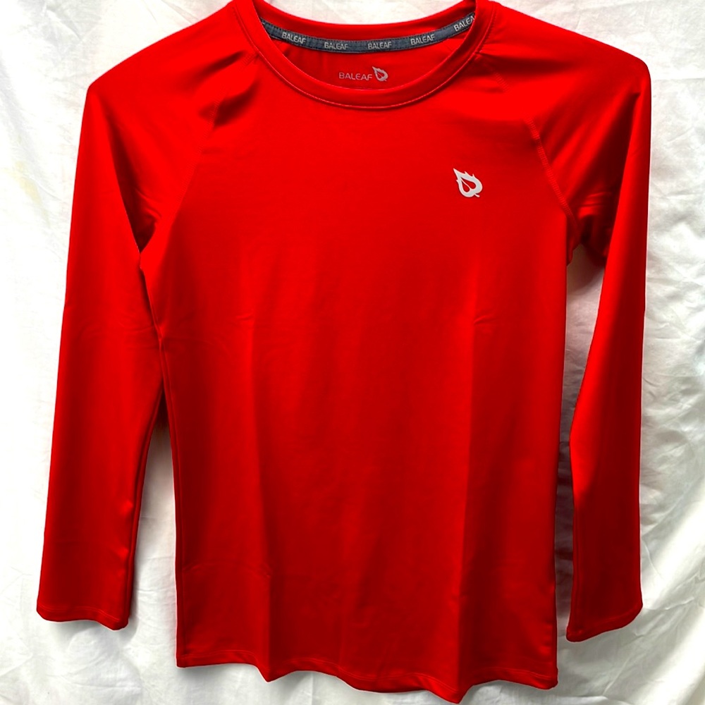 Baleaf long sleeve top boys sz XL